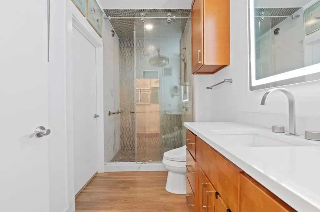 1900 Barton Springs Road Austin TX 78704