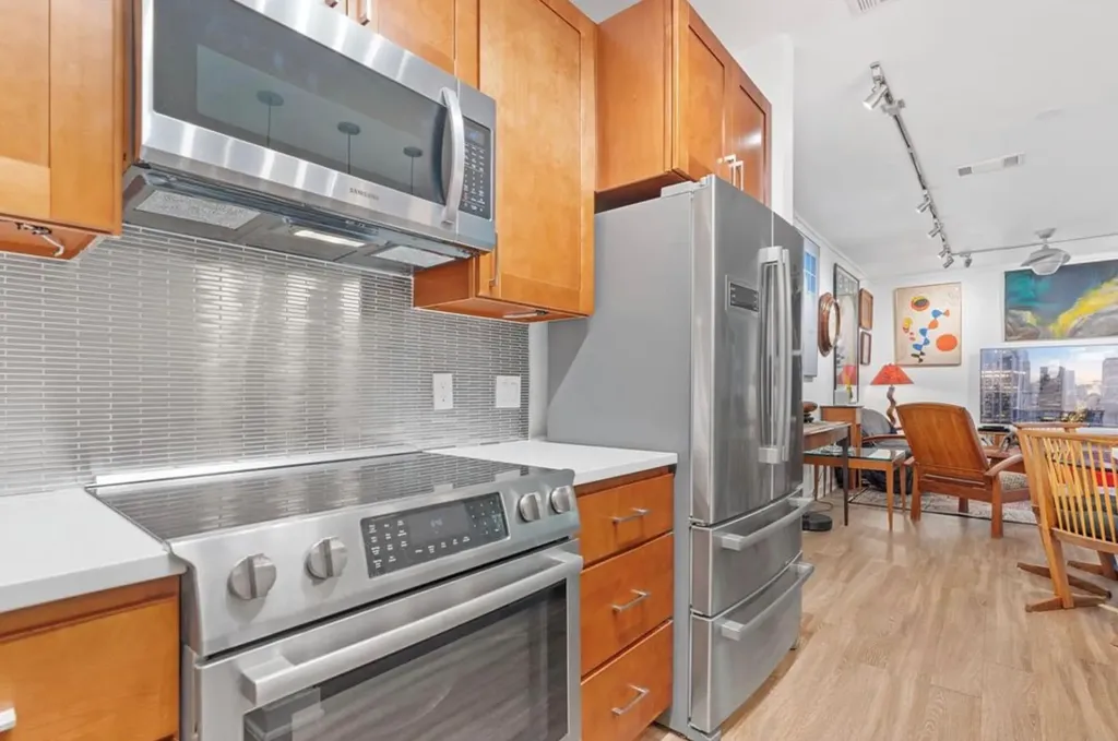 1900 Barton Springs Road Austin TX 78704