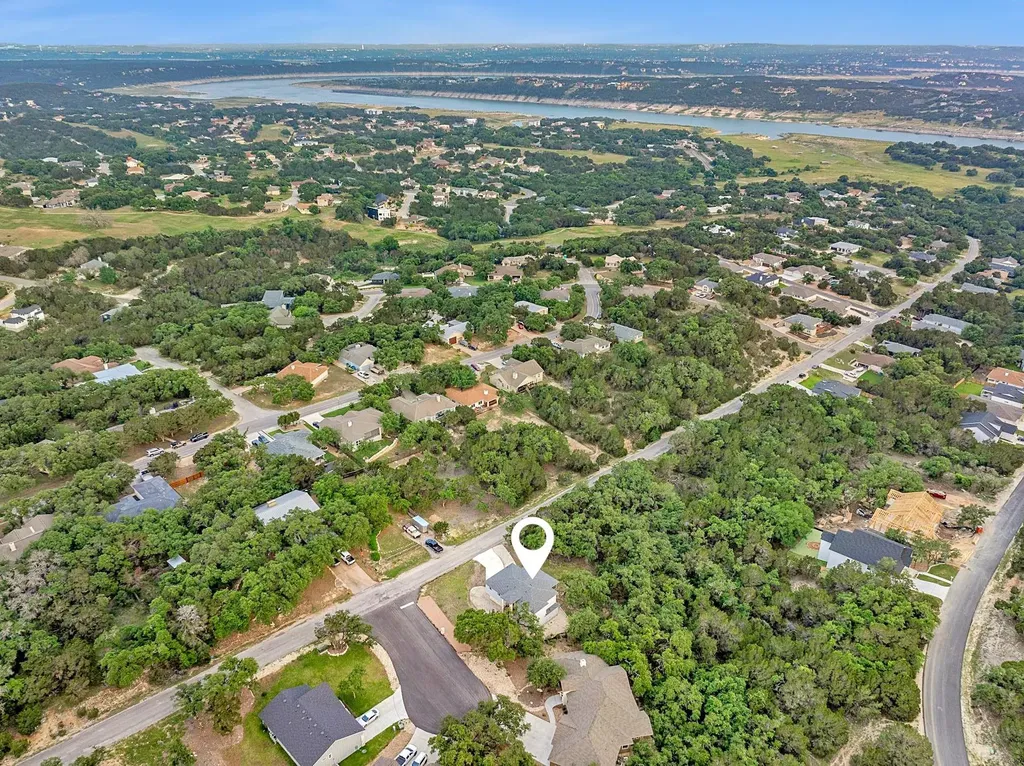 21201 Norris Cove Lago Vista TX 78645