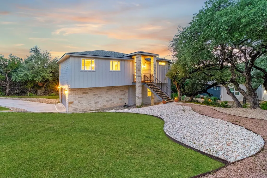 21201 Norris Cove Lago Vista TX 78645