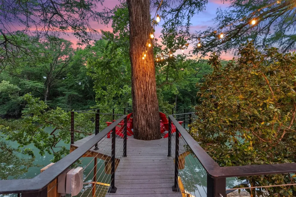 1728 Rocky River Canyon Lake TX 78133