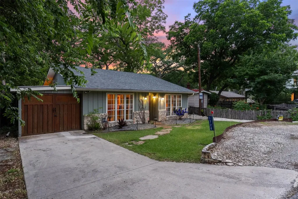 1728 Rocky River Canyon Lake TX 78133