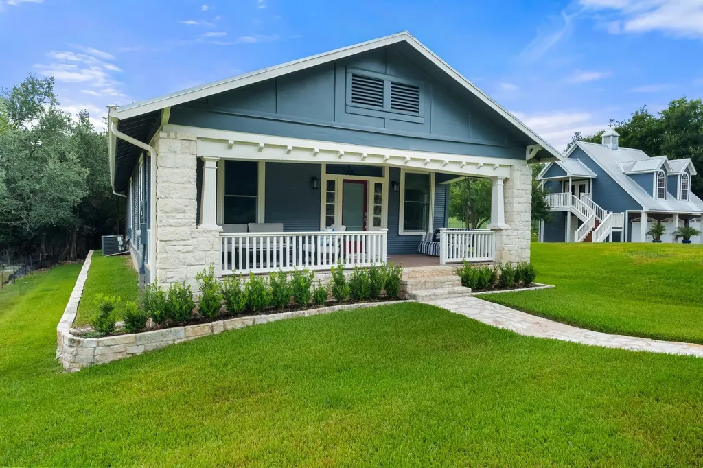 2701 & 2703 De Soto Drive Austin TX 78733