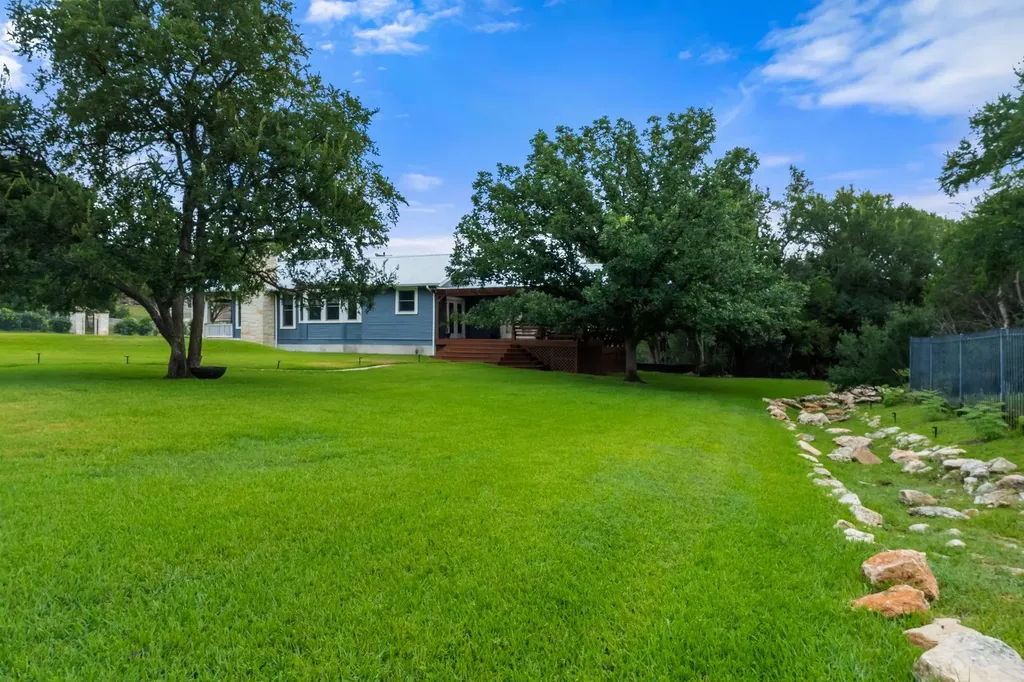 2701 & 2703 De Soto Drive Austin TX 78733