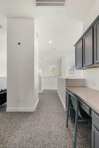 1819 Village Oak Court Austin TX 78704