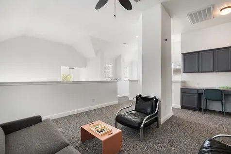 1819 Village Oak Court Austin TX 78704