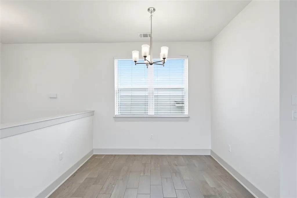 2021 Sharper Mews Lane Austin TX 78741