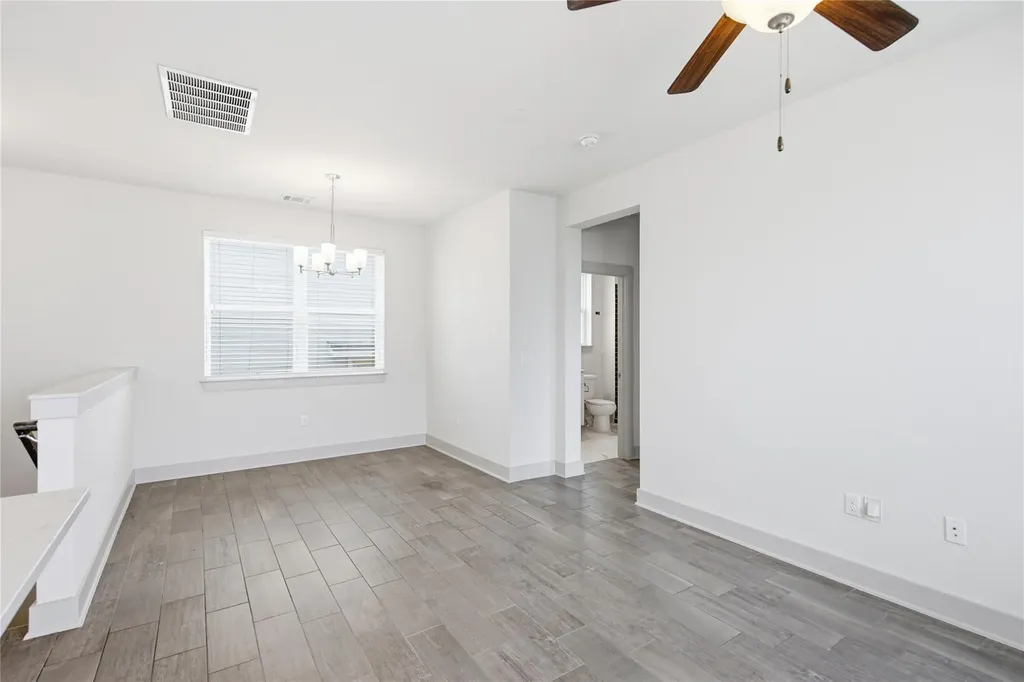 2021 Sharper Mews Lane Austin TX 78741