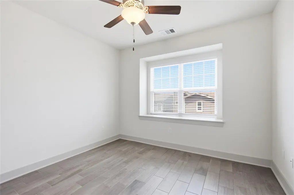 2021 Sharper Mews Lane Austin TX 78741