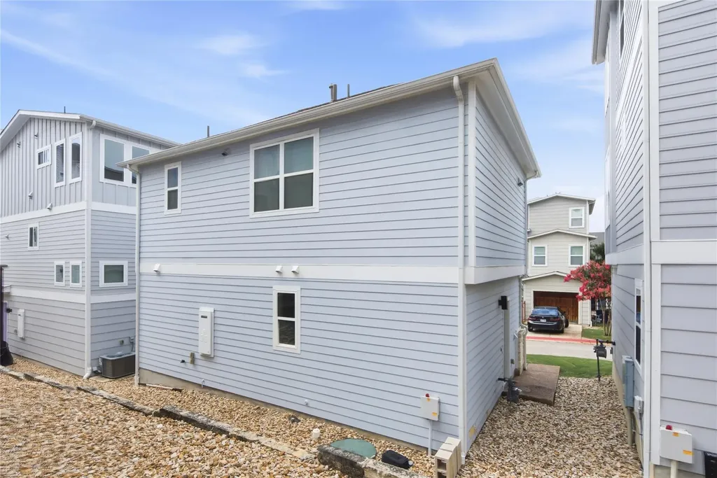 2021 Sharper Mews Lane Austin TX 78741