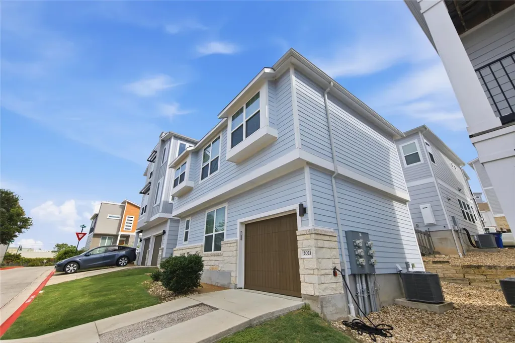 2021 Sharper Mews Lane Austin TX 78741