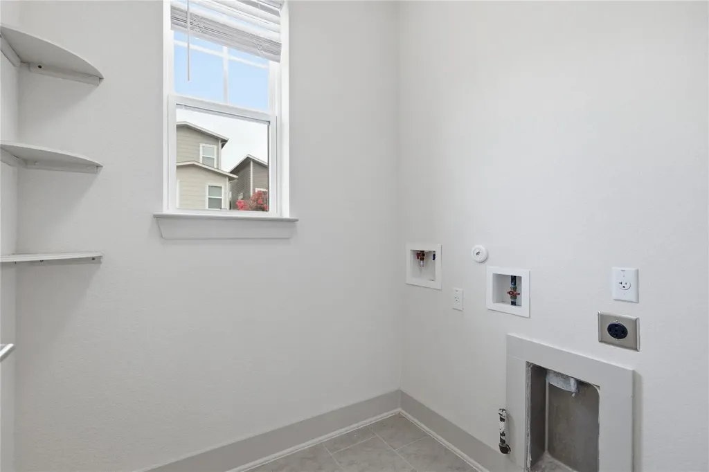 2021 Sharper Mews Lane Austin TX 78741