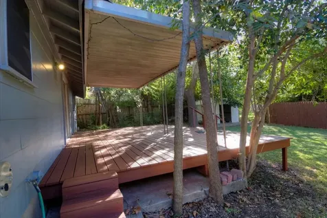 2614 Little John Lane Austin TX 78704