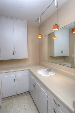 2614 Little John Lane Austin TX 78704