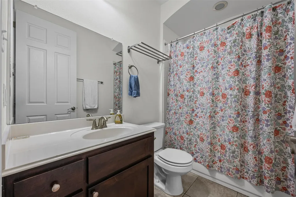 5524 Allamanda Drive Austin TX 78739