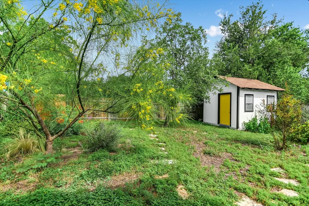 10405 Georgian Drive Austin TX 78753