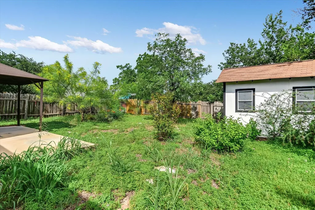 10405 Georgian Drive Austin TX 78753