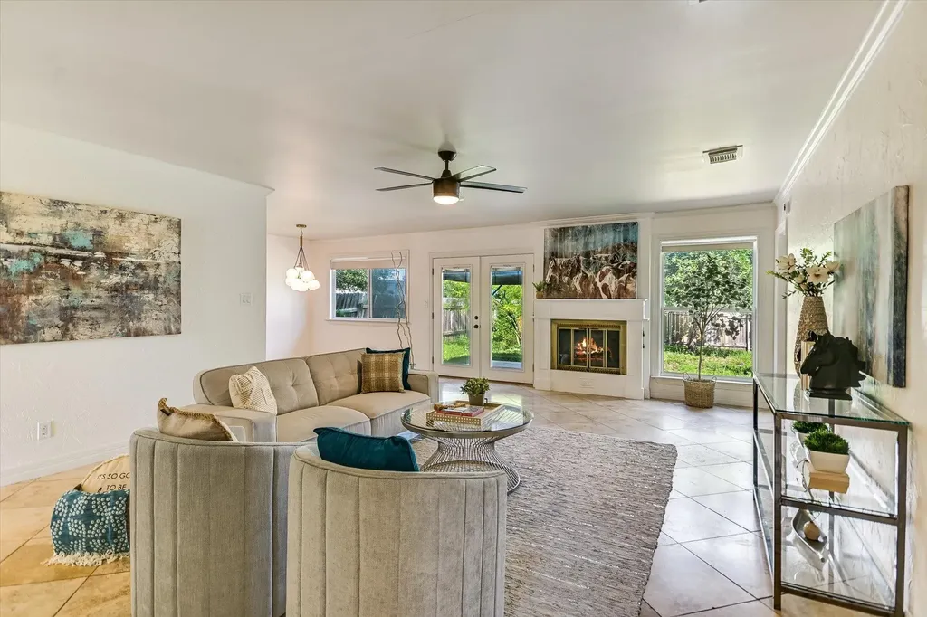 10405 Georgian Drive Austin TX 78753