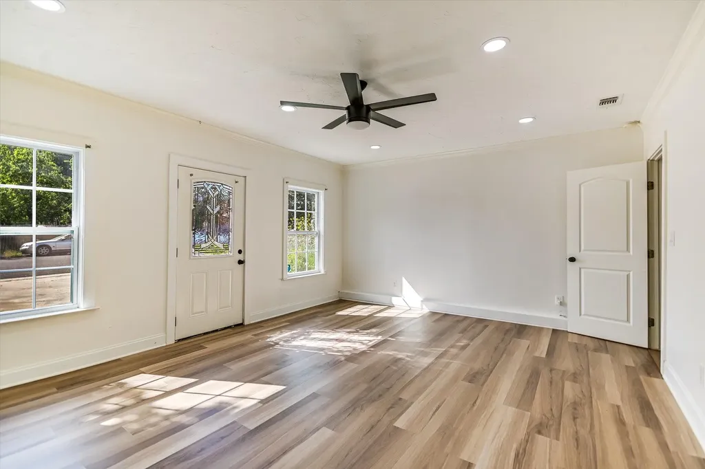 10405 Georgian Drive Austin TX 78753