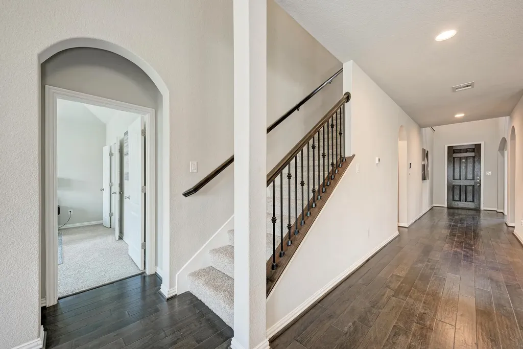 284 Everglade Drive Buda TX 78610