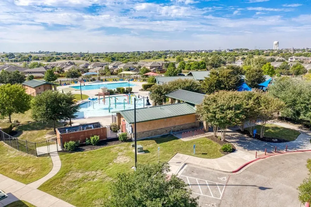 284 Everglade Drive Buda TX 78610