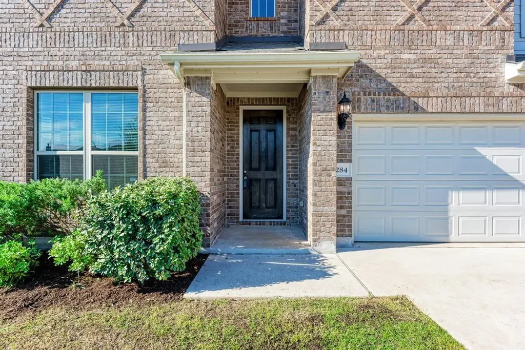 284 Everglade Drive Buda TX 78610