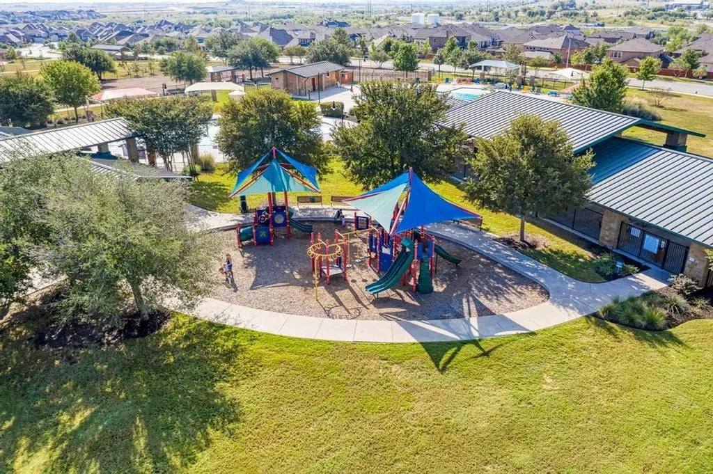 284 Everglade Drive Buda TX 78610
