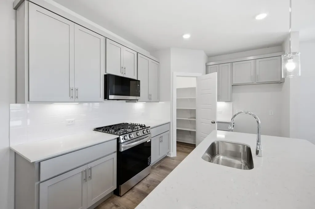 5428 San Pietro Drive Austin TX 78747