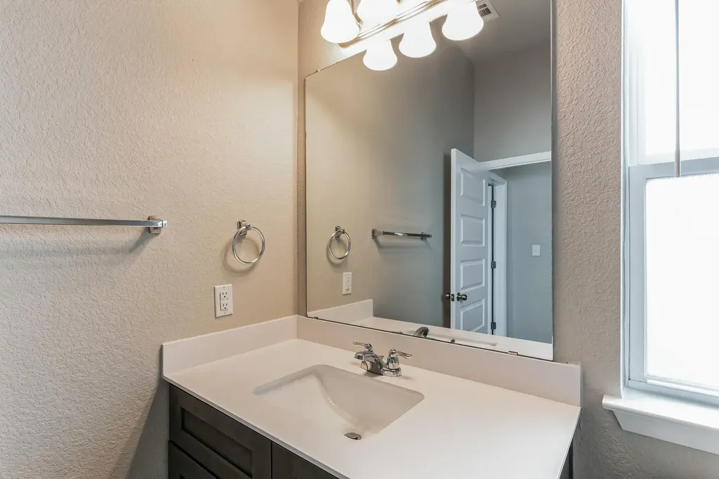 6044 Urbano Bend Round Rock TX 78665
