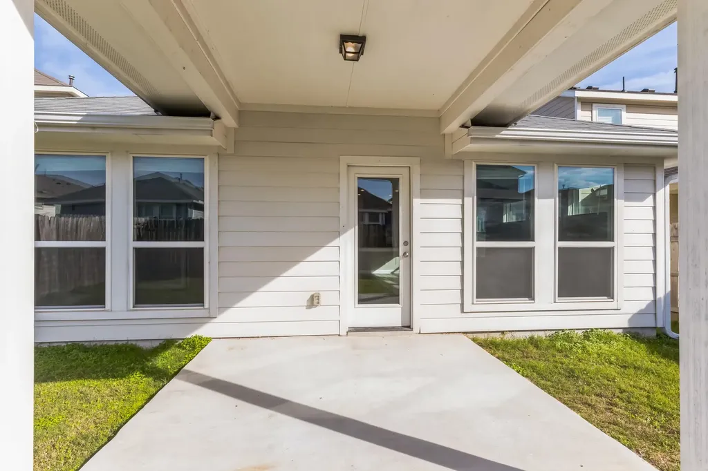 6044 Urbano Bend Round Rock TX 78665
