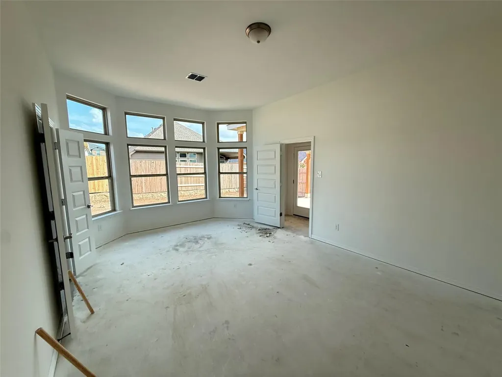 408 Rubber Tree Way Buda TX 78610