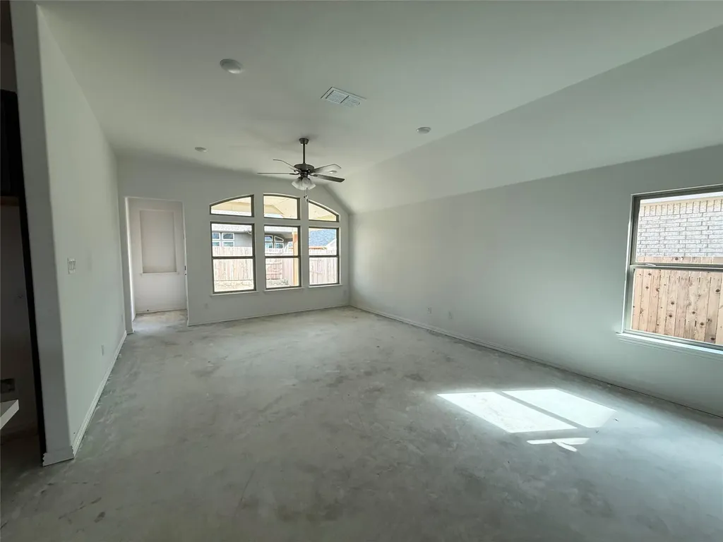 408 Rubber Tree Way Buda TX 78610