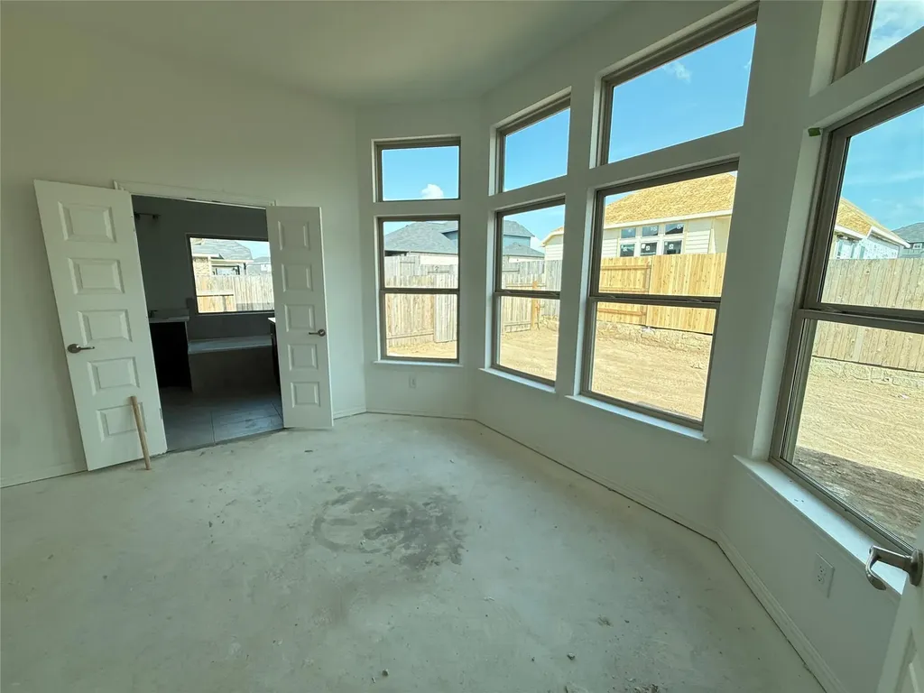 408 Rubber Tree Way Buda TX 78610