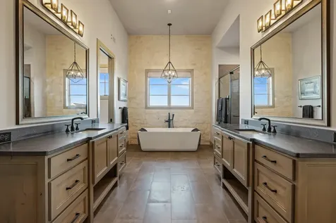 176 Inspiration Loop Fredericksburg TX 78624