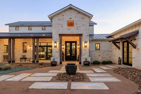 176 Inspiration Loop Fredericksburg TX 78624