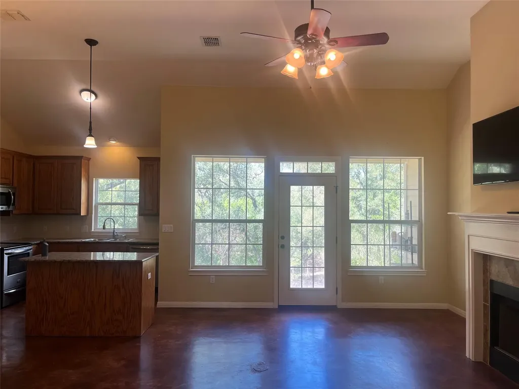 205 Homestead Road Kyle TX 78640