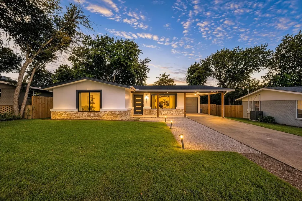 4702 Hilldale Drive Austin TX 78723