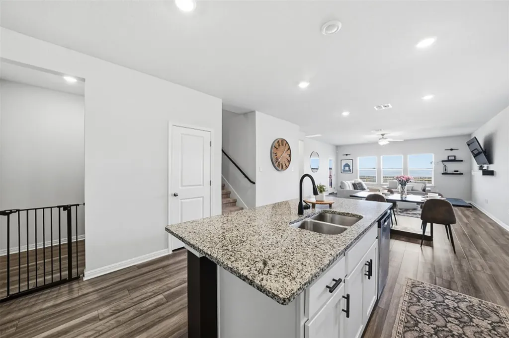 111 Granite Dome Drive Kyle TX 78640