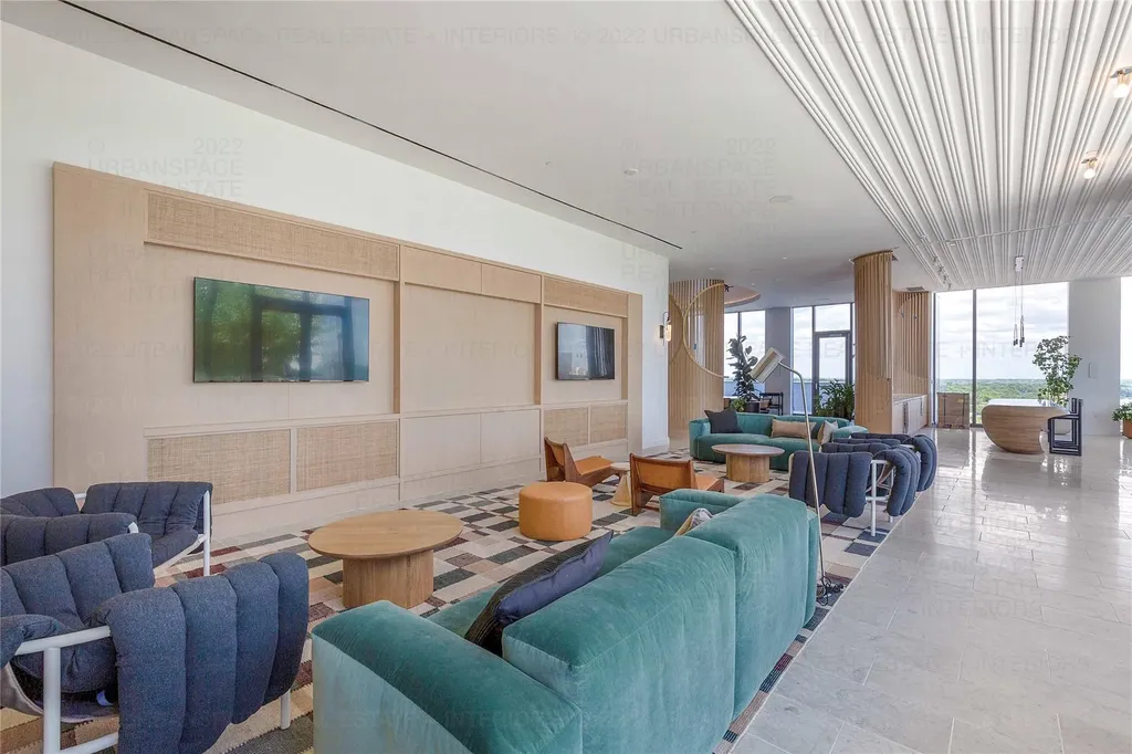 44 East Avenue Austin TX 78701