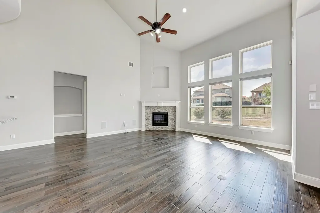 3229 Venezia View Leander TX 78641