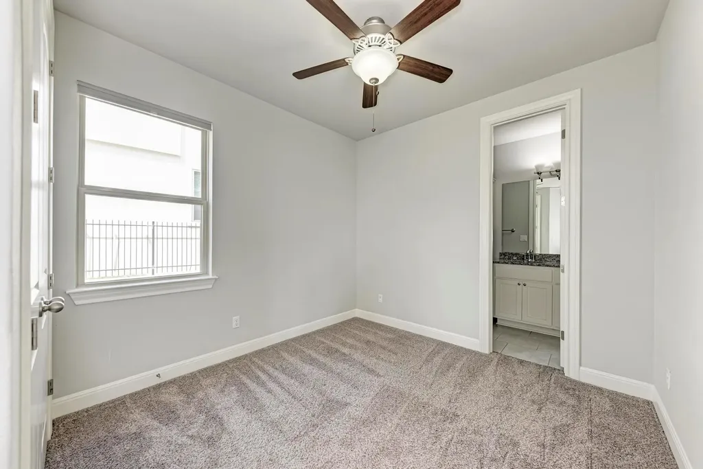 3229 Venezia View Leander TX 78641