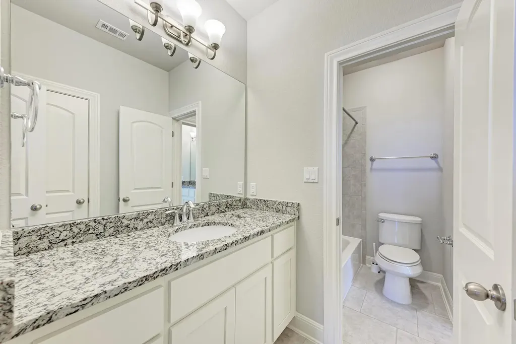 3229 Venezia View Leander TX 78641