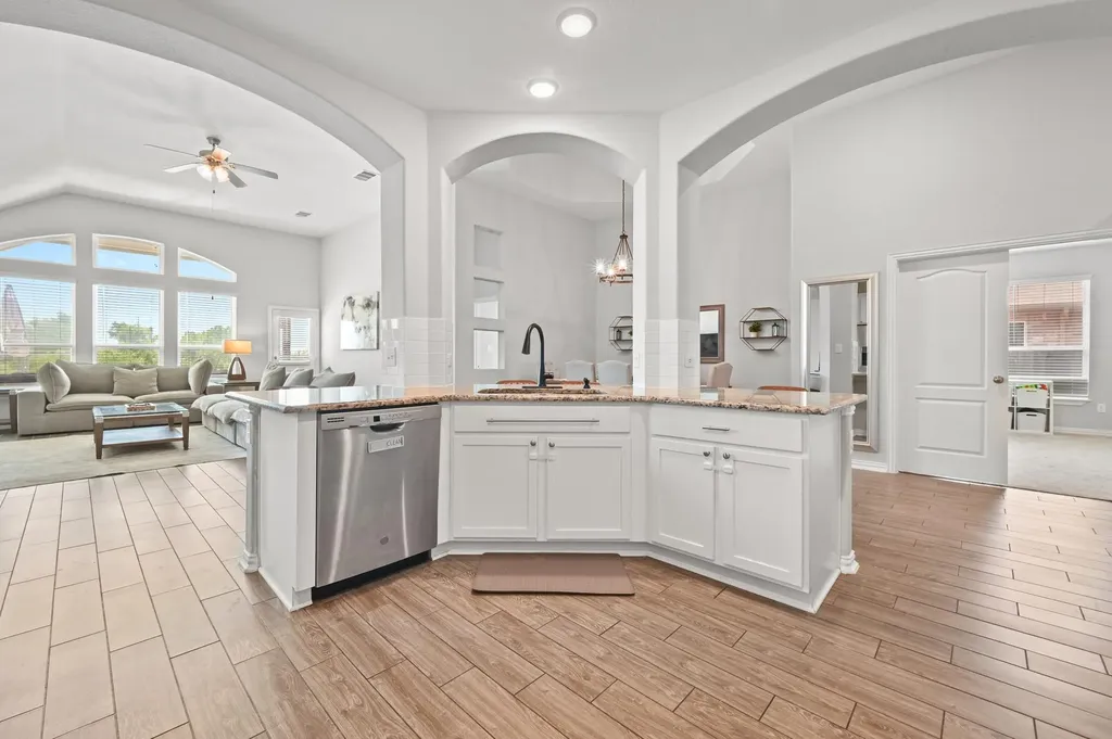 245 Natchez Drive Buda TX 78610