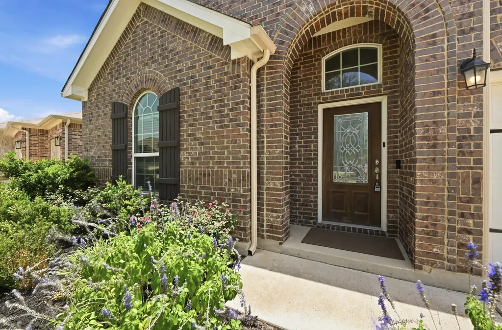 245 Natchez Drive Buda TX 78610