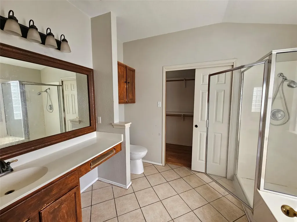 4672 Mather Kyle TX 78640