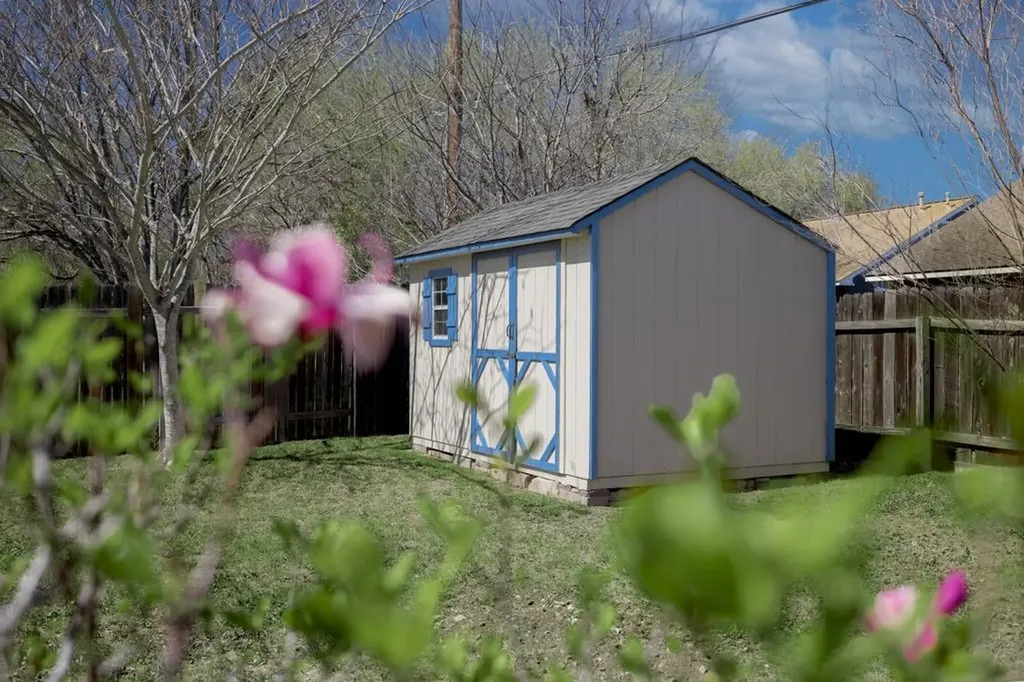 808 Minturn Lane Austin TX 78748