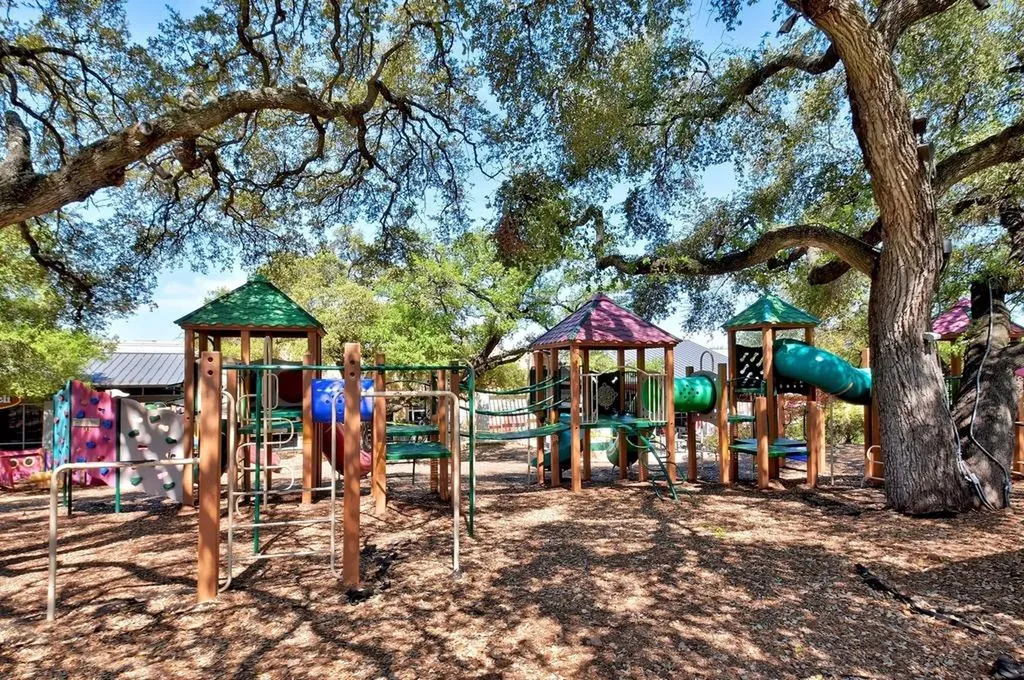 808 Minturn Lane Austin TX 78748