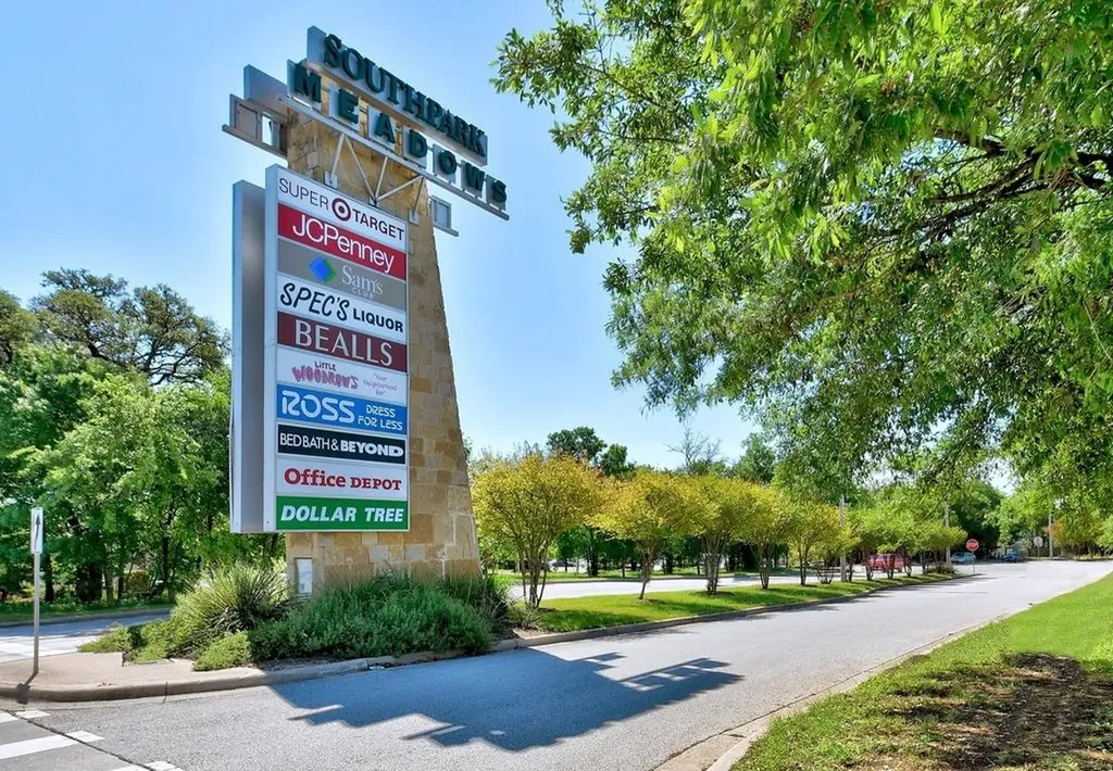 808 Minturn Lane Austin TX 78748
