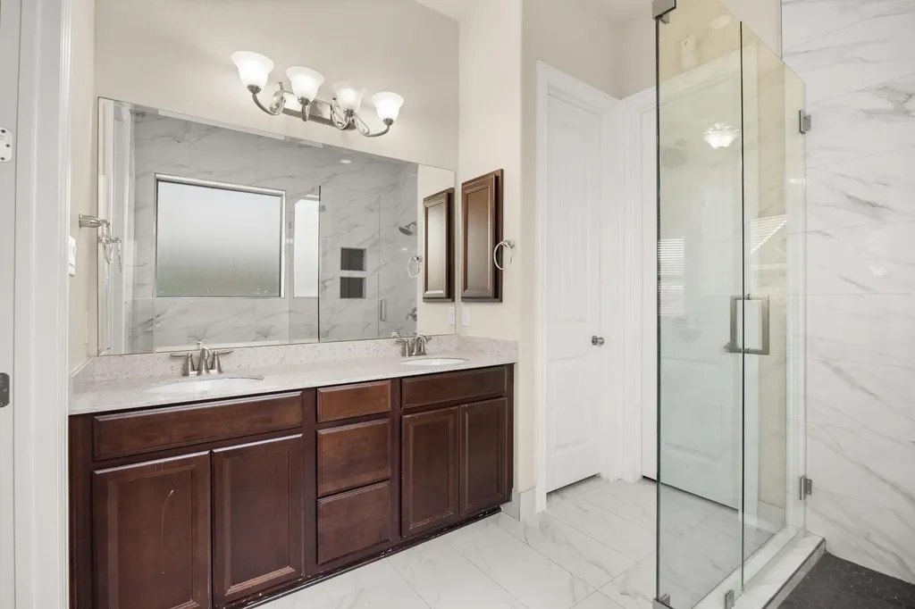 2452 Millbrook Loop Leander TX 78641