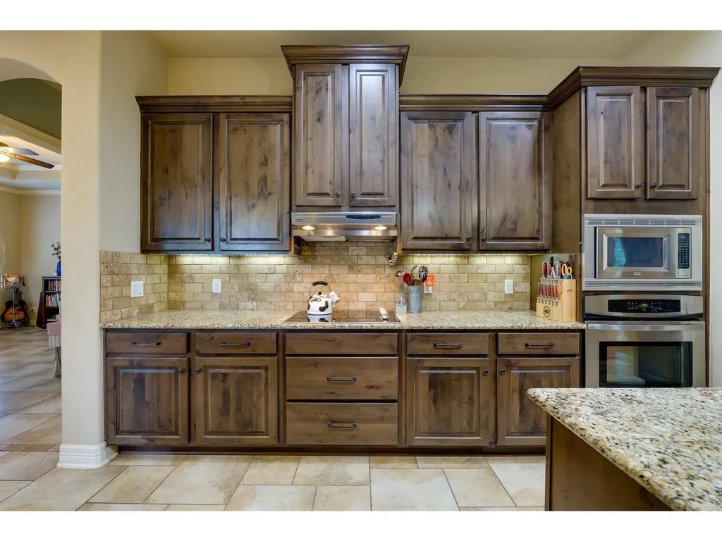 30201 Live Oak Trail Georgetown TX 78633
